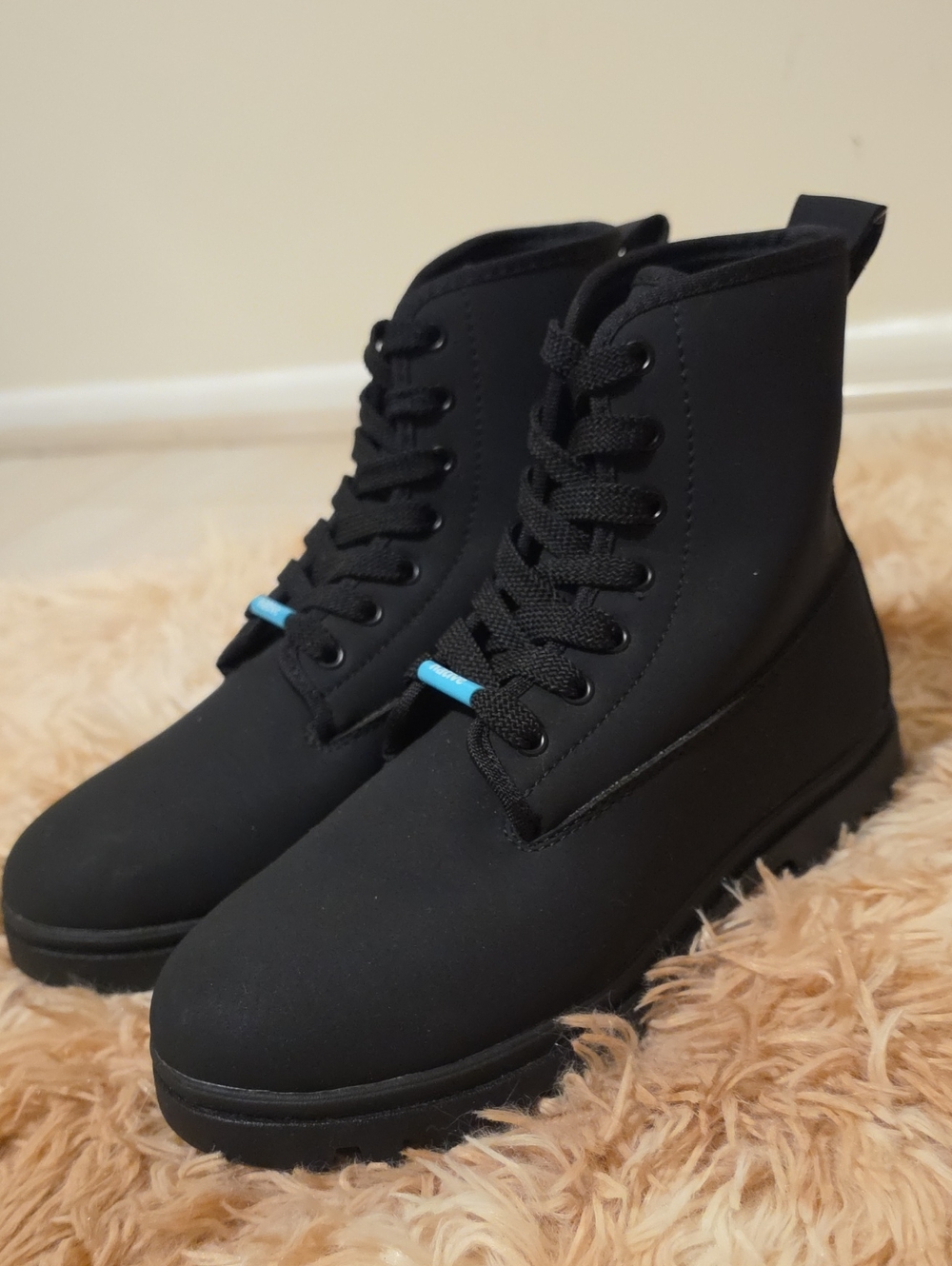 Native Johnny Lace-up Combat Boots in Black Size M6 / W8